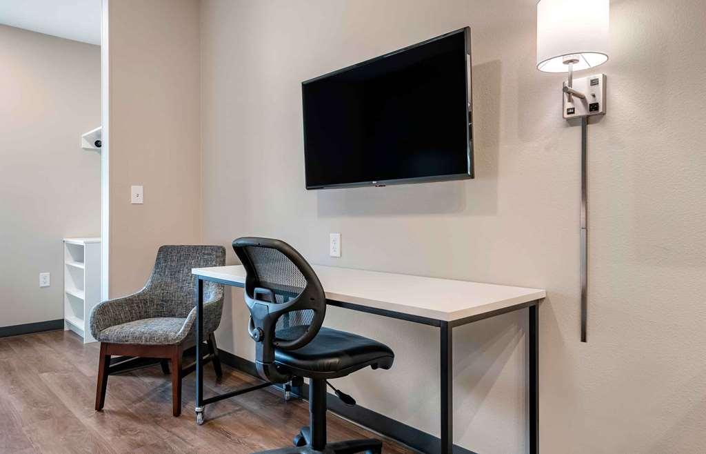 Extended Stay America Premier Suites - Tampa - Fairgrounds - Casino Habitación foto